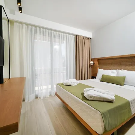 Hotel Azzure Luxury *