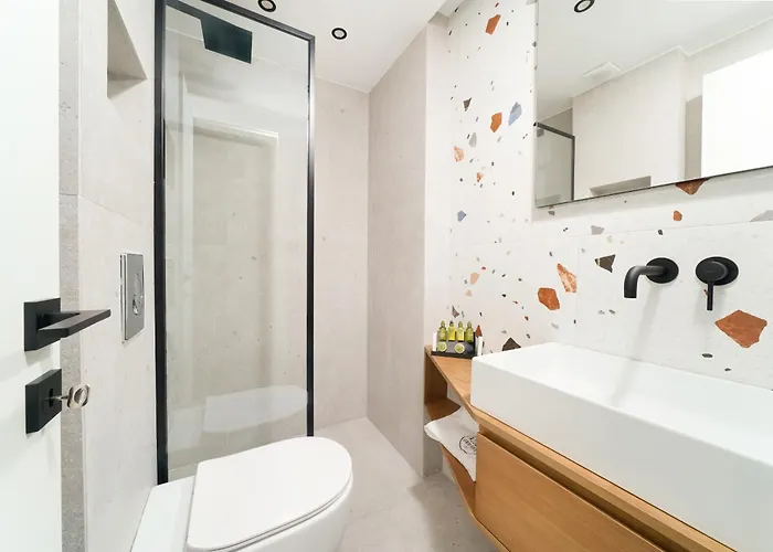 Hotel Azzure Luxury