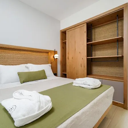 Azzure Luxury פוטוס