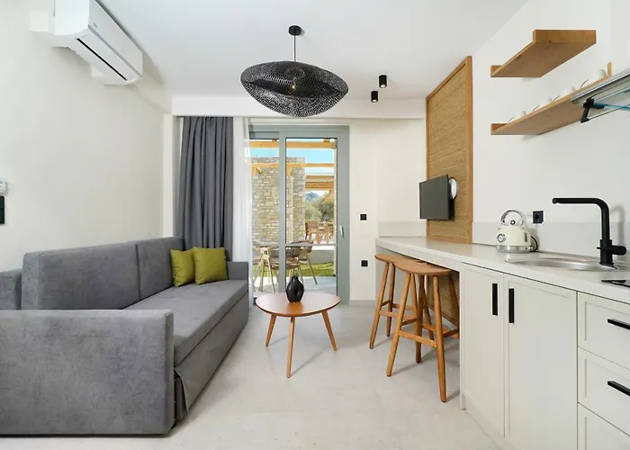 Otel Azzure Luxury Potos