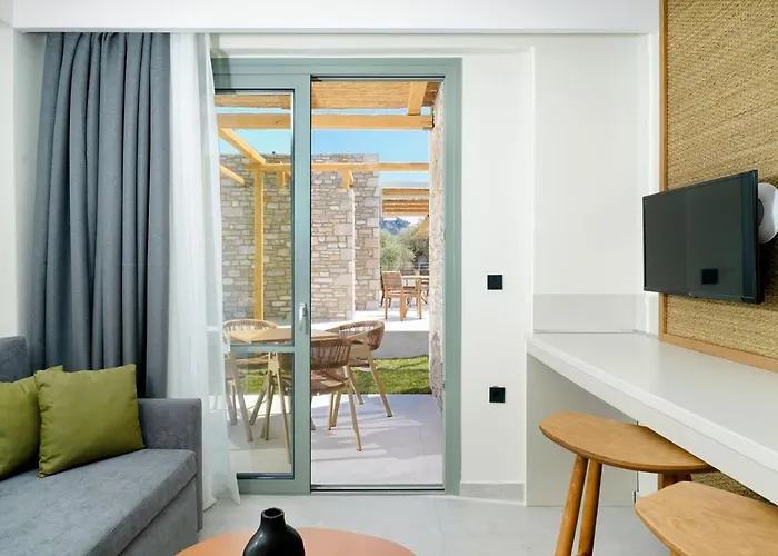 Otel Azzure Luxury Potos