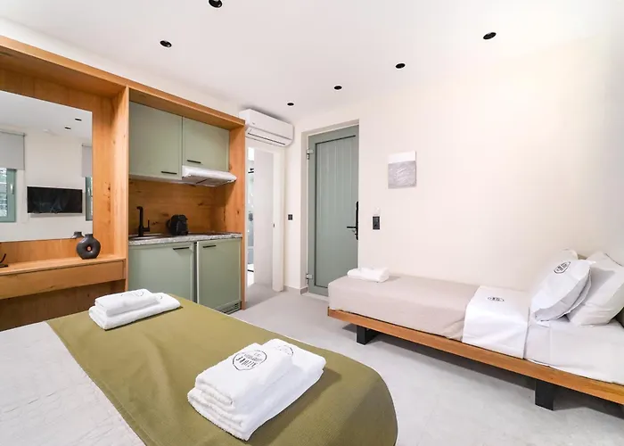 Azzure Luxury Otel Potos