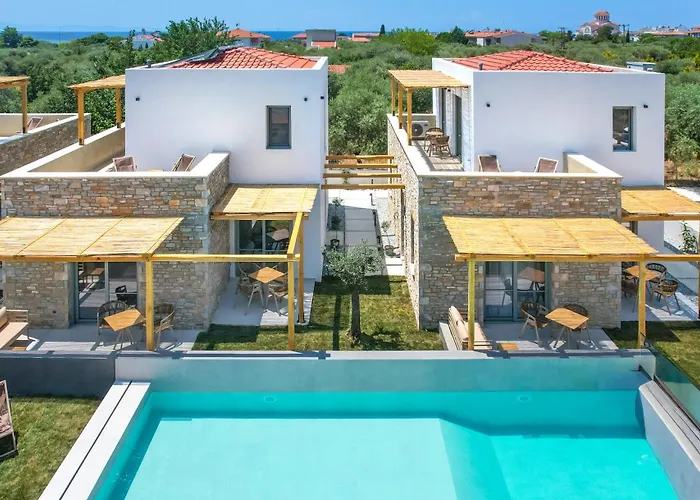 Azzure Luxury Otel *