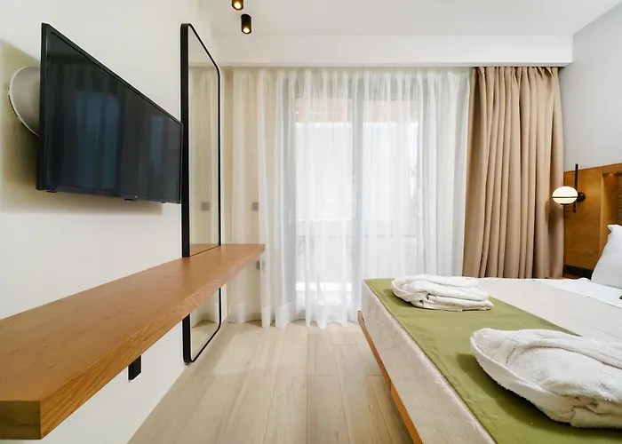 فندق Azzure Luxury بوتوس